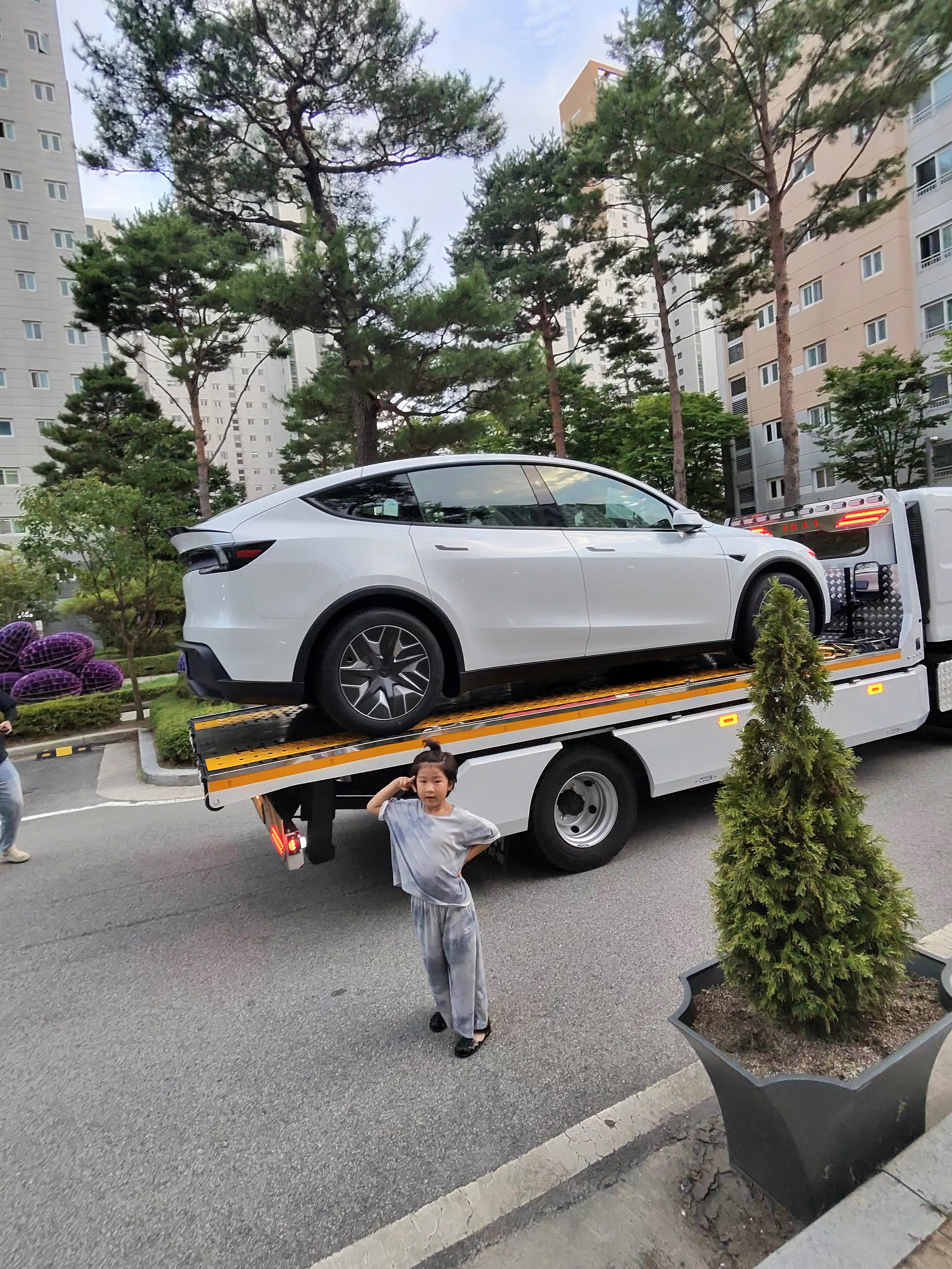 테슬라 Model Y 출고후기 사진