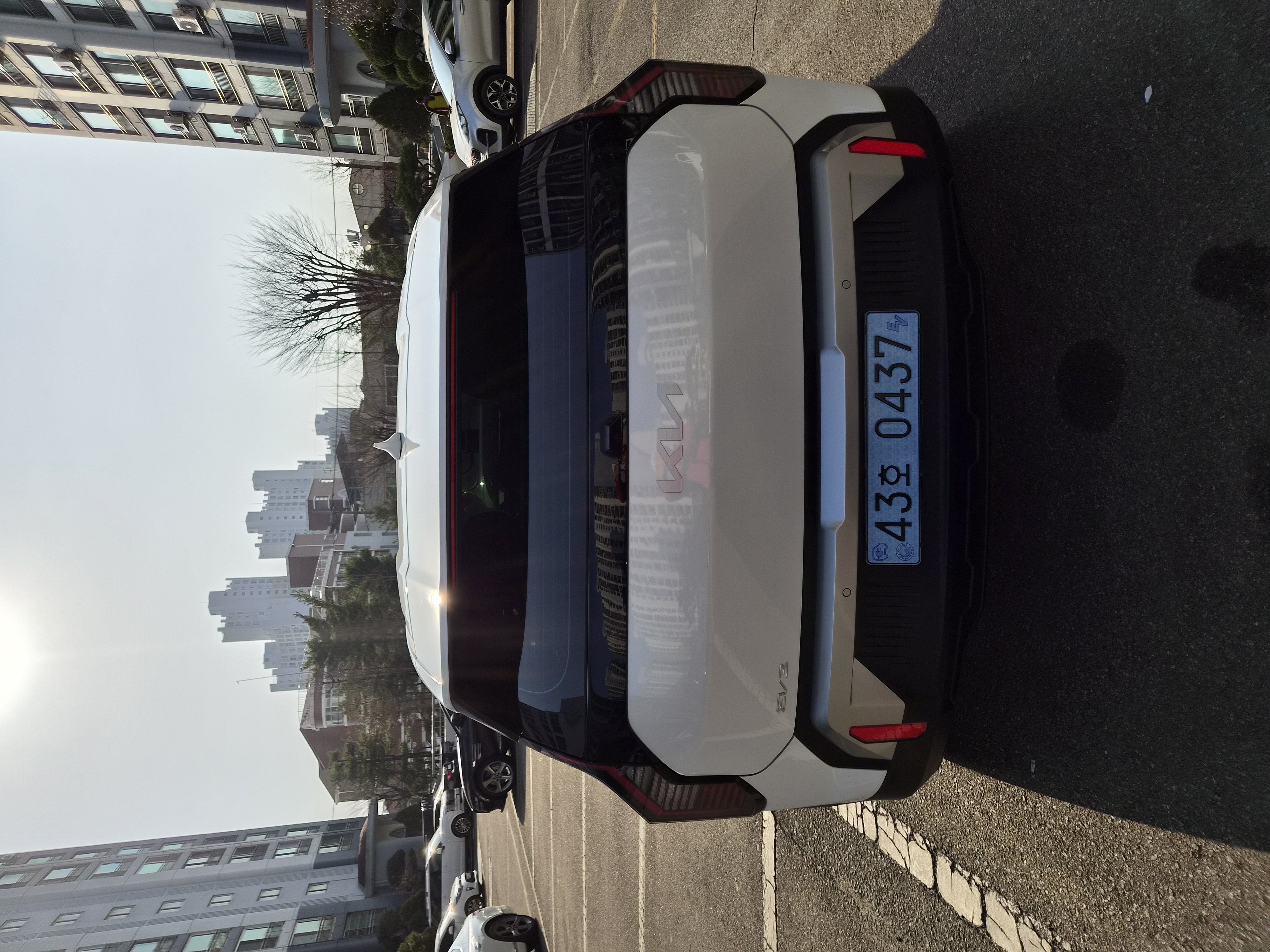 기아 EV3 출고후기 후면 사진